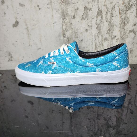 Vans Customs Tidal Wave Print Low Top Sneakers, size 13 mens - Picture 6 of 6
